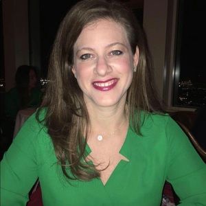 Meet your Posher, Mia